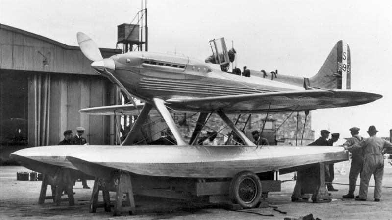 Illustration for article titled This Crazy Bullet Is The Most Beautiful Plane That Never Flew